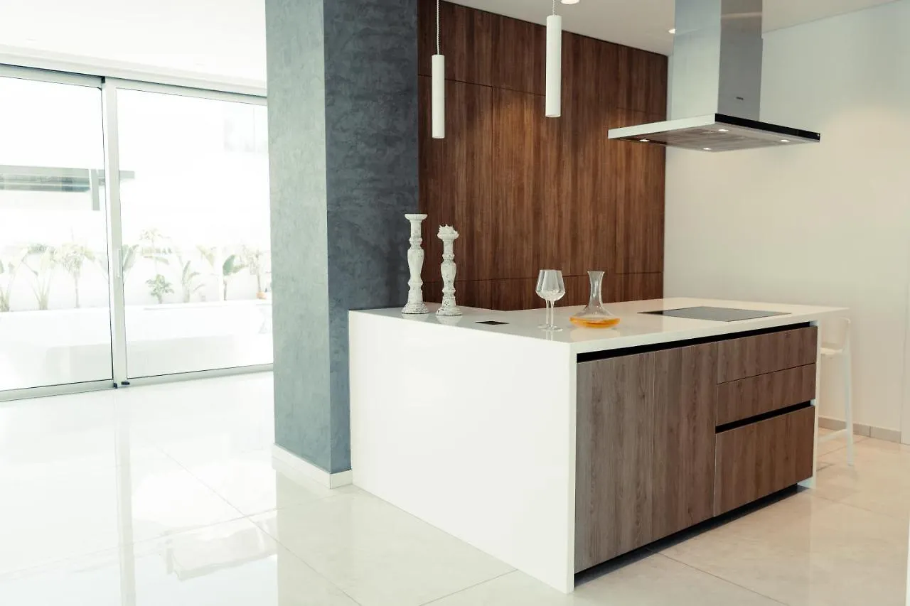 Vivo Mare Beachfront Villas - Vista Ayia Napa